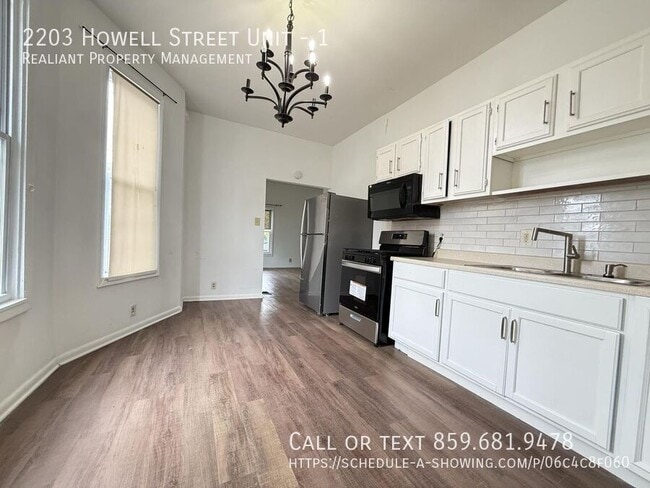 Foto del edificio - 2203 Howell St