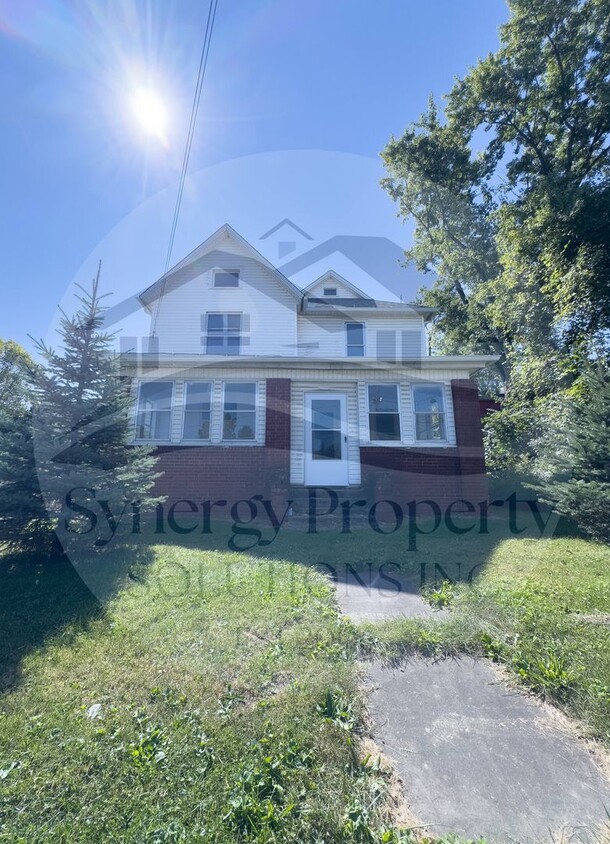 Primary Photo - Madison Home on 1.35 Acres Available Now