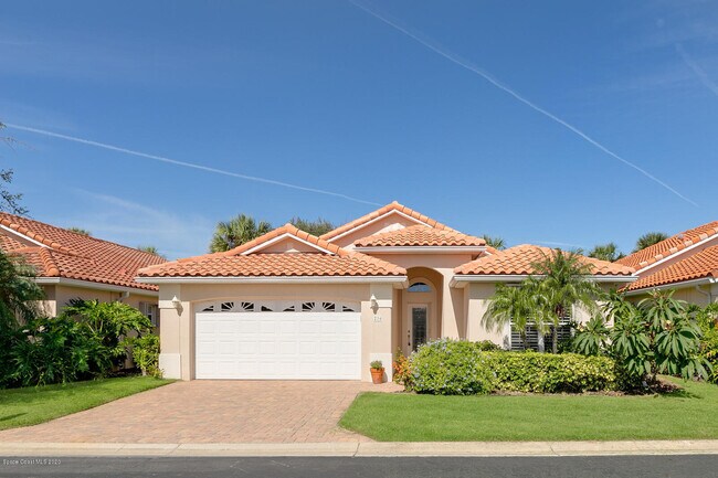 Building Photo - 216 Salt Grass Pl
