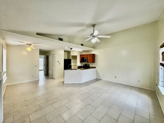 Foto del edificio - 3908-3910 Raven St
