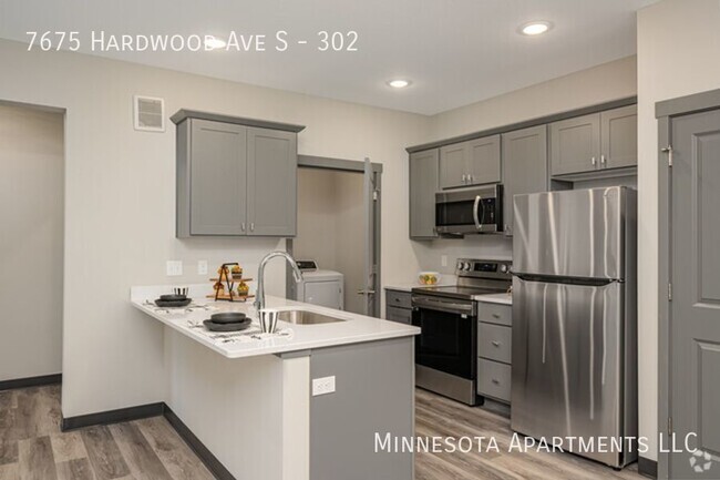 Building Photo - Comfort & Convenience in Cottage Grove!