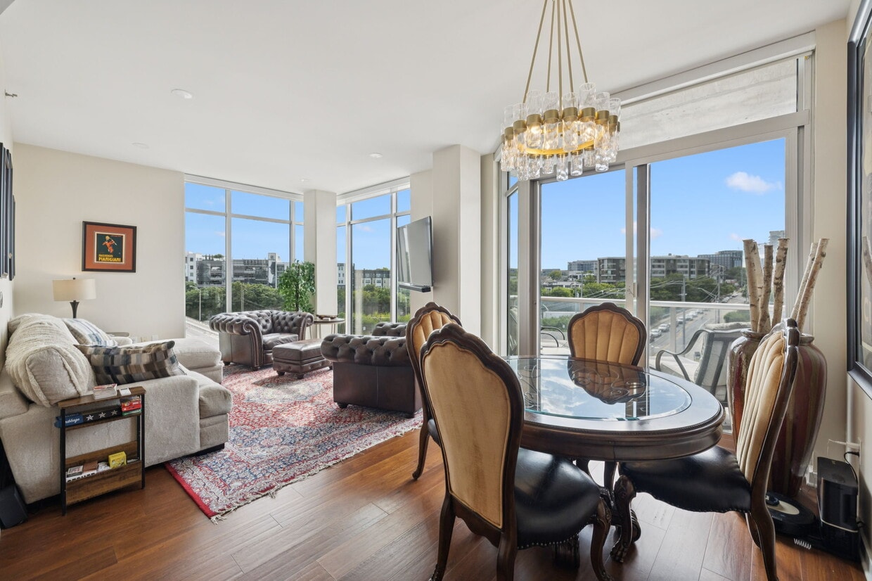 Foto principal - 600 12th Ave S