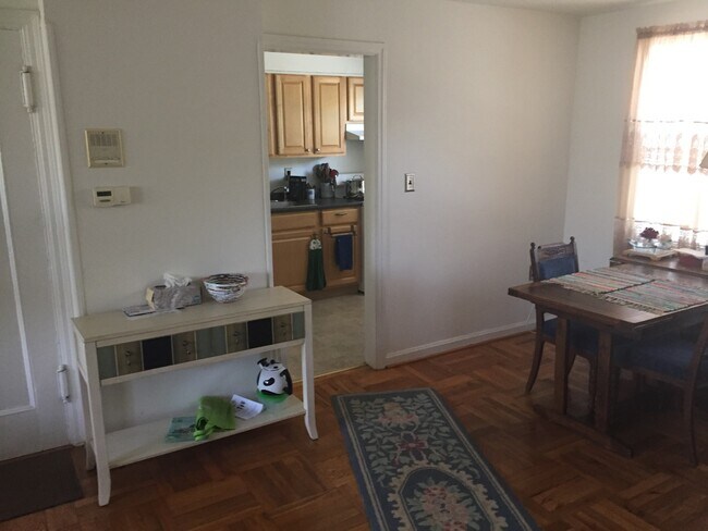 Building Photo - 6504 Potomac Ave