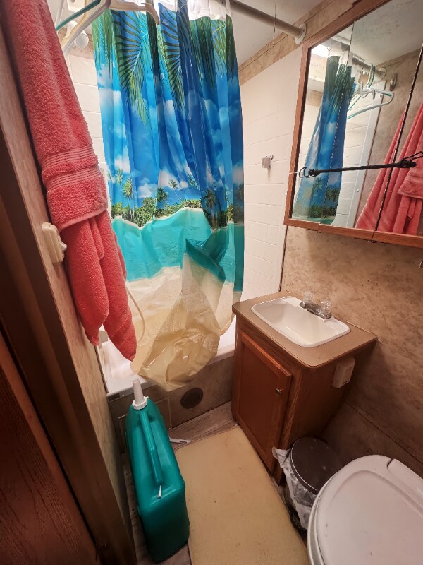 Foto del edificio - 30 Village Ct