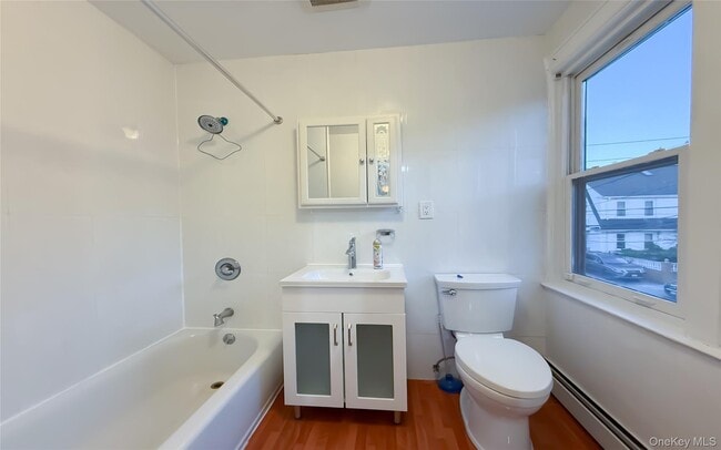 Foto del edificio - 33-30 145th Pl