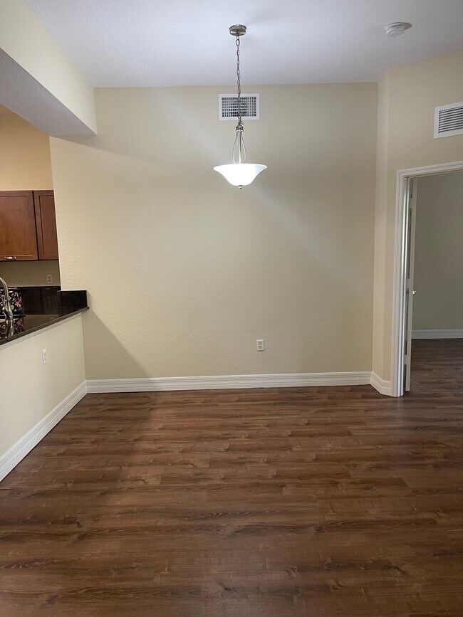 Dining Room - 51 SE Sedona Cir