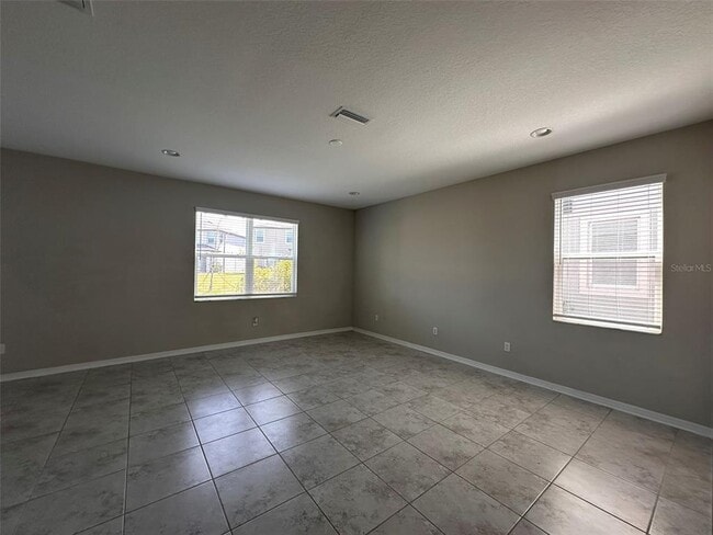 Building Photo - 7309 Pool Compass Loop