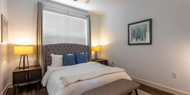 Foto del edificio - 1000 Fort Worth Ave