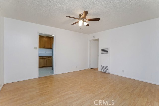 Foto del edificio - 2513 E Tyler St