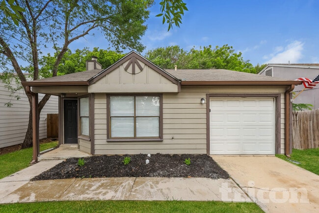 Building Photo - 4111 Sunrise Crest Dr