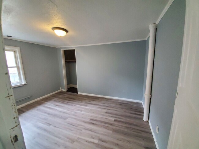 Foto del edificio - Two Bedroom Apartment Available for Rent