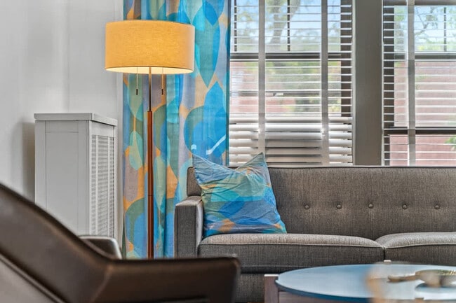 Foto del edificio - 3549 N Janssen Ave