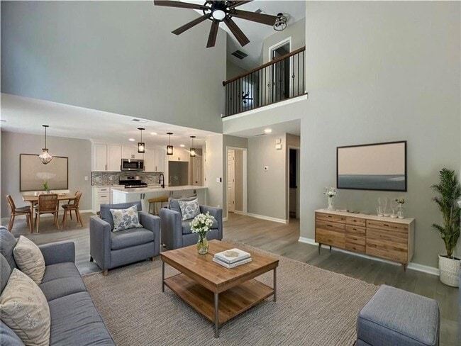 Foto del edificio - 510 Parkstone Ln
