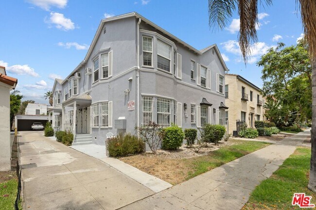 Foto del edificio - 437 N Genesee Ave