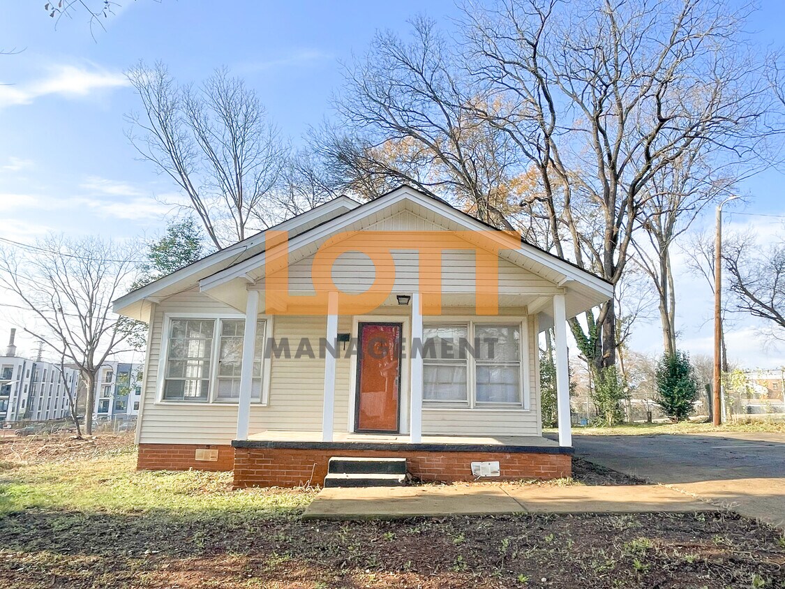 Primary Photo - 1 Monroe St