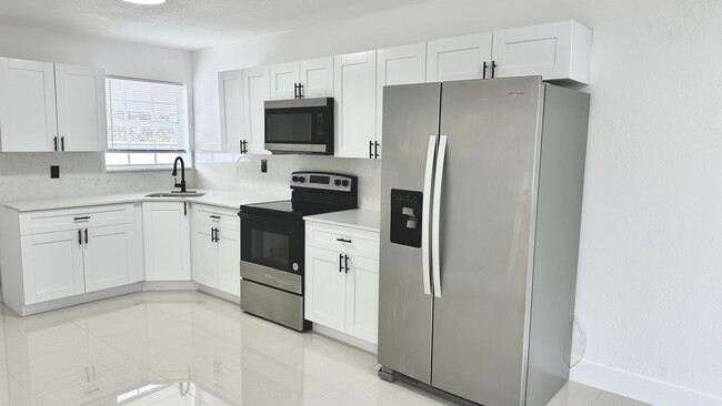 Kitchen - 3450 NW 170th St