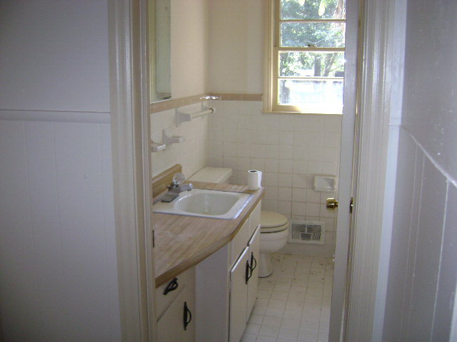 Foto del edificio - 514 Urquhart Dr