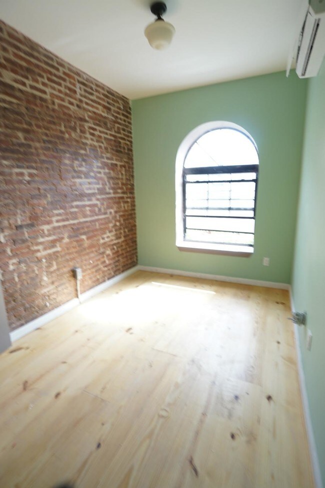 Building Photo - 209 West 135th Street