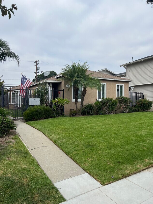 Front View of Property - 1903 Cabrillo Ave