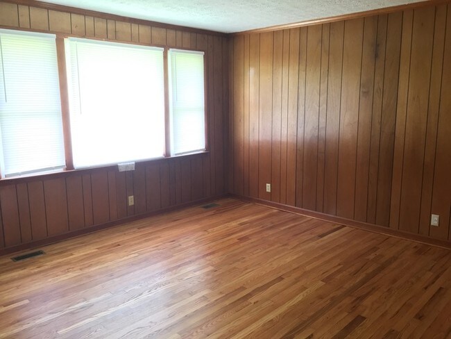 Foto del edificio - Joelton - 2 Bedroom 1-Bath Duplex