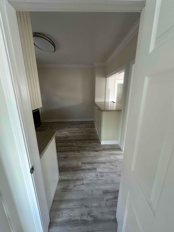 Foto del edificio - 151 N Wilson Ave