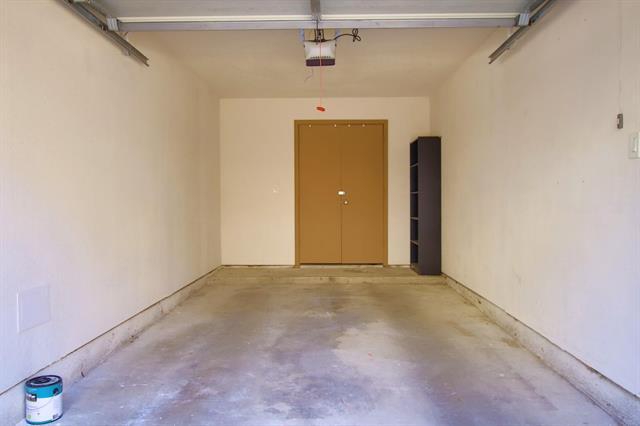 Foto del edificio - 5757 E University Blvd