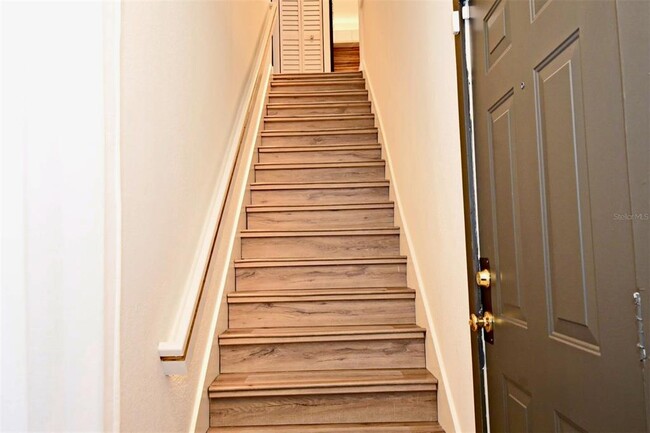 Building Photo - 525 Arbor Lakes Cir