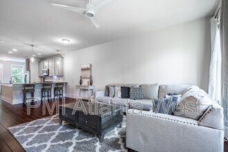 Building Photo - 2181 Colvin Ct NW