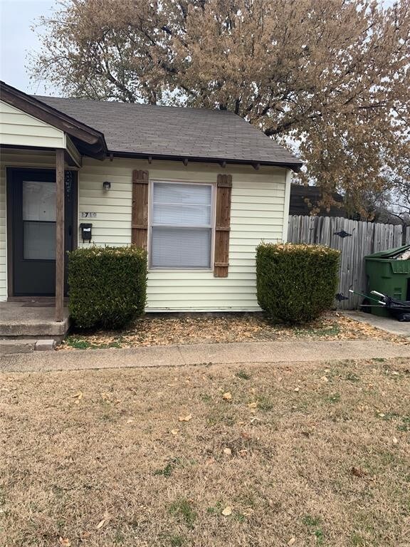 Primary Photo - 1721 Axe Dr