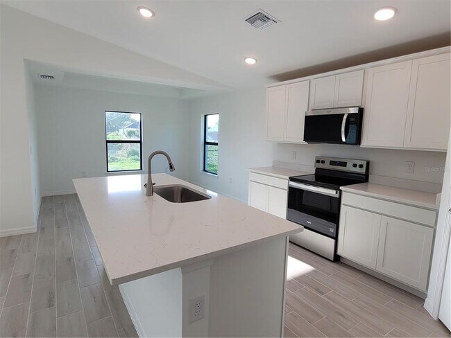 Foto del edificio - 6305 Shaw St