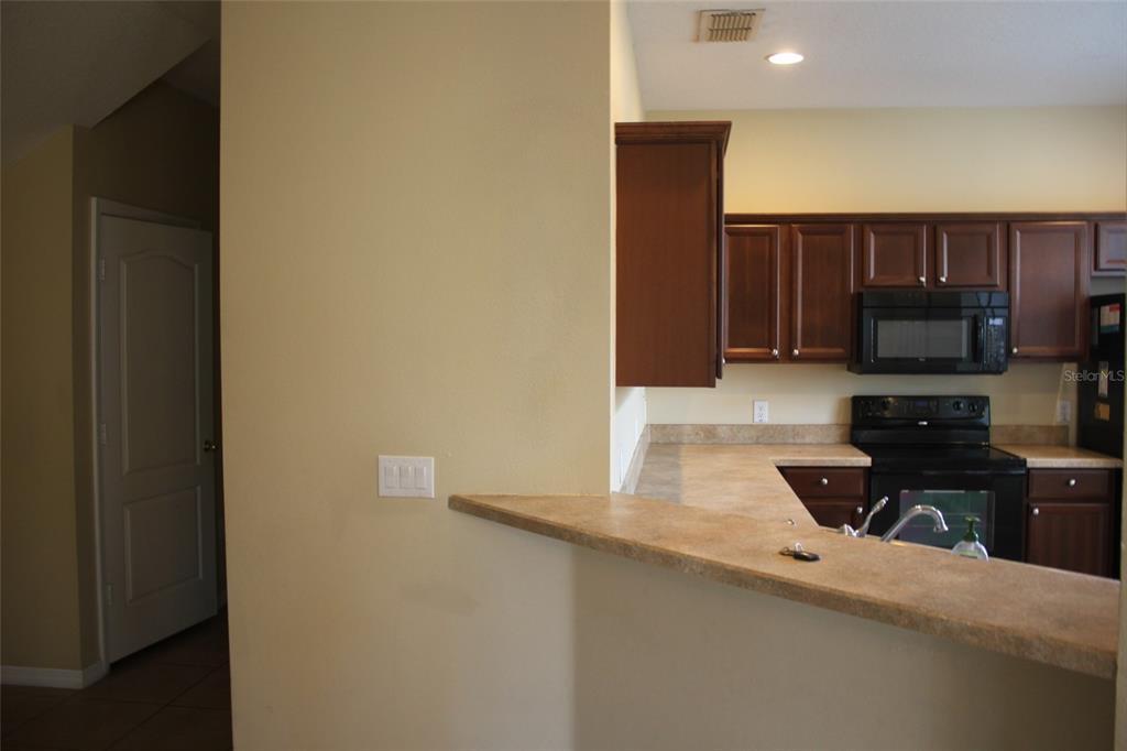 Foto del edificio - 6432 S Goldenrod Rd