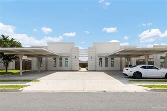 Building Photo - 12 Alta Vista Dr