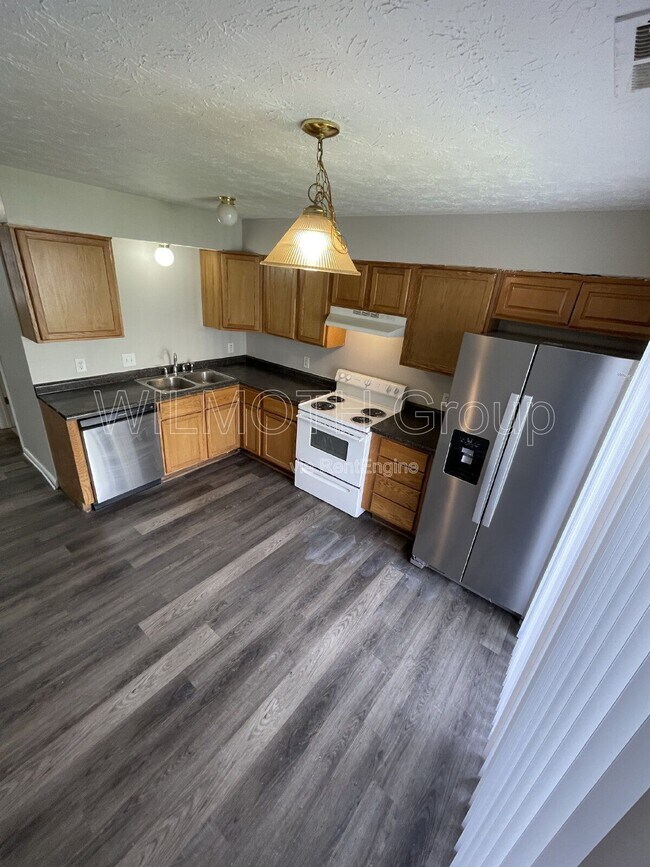 Foto del edificio - 7756 Mountain Stream Way