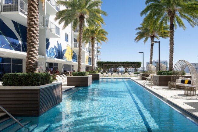 Building Photo - ParkLine Palm Beaches