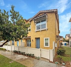 Building Photo - 1560 Santa Carolina Rd