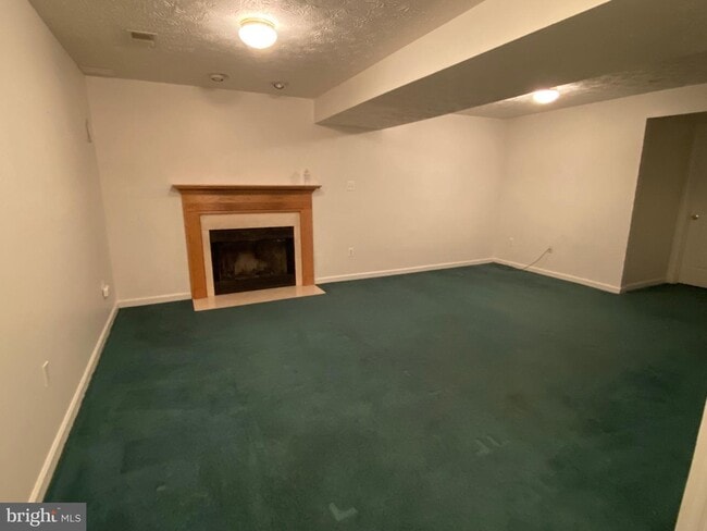Building Photo - 8412 Beldale Ct
