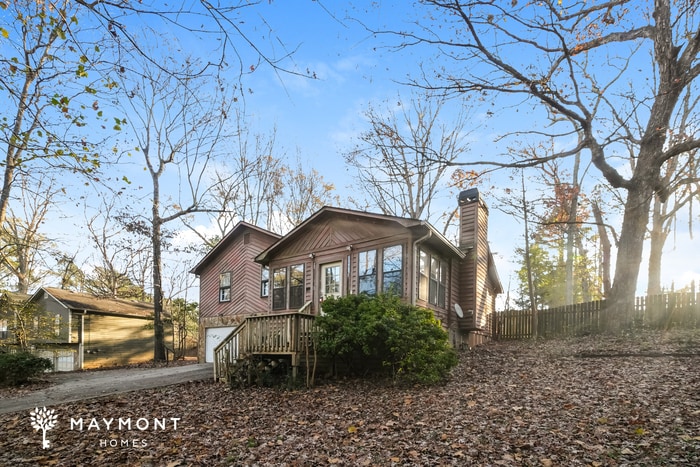 Primary Photo - 6028 Matthew Ln