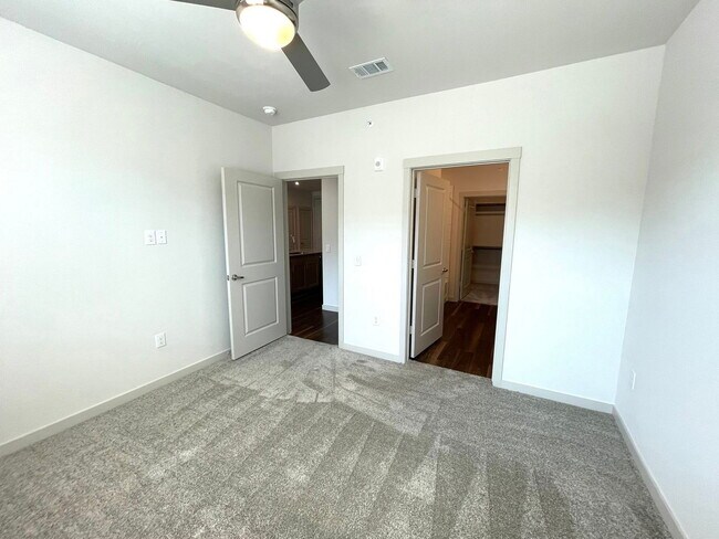 Foto del edificio - 15117 Fishtrap Rd