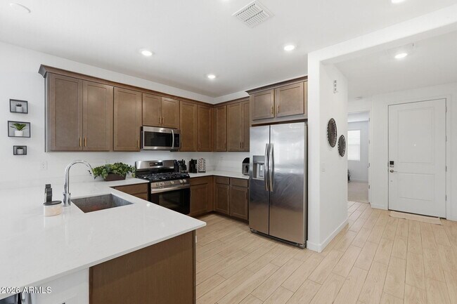 Foto del edificio - 4572 E French Rd