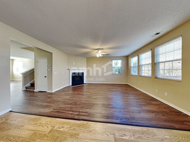 Foto del edificio - 6005 Ricker Rd