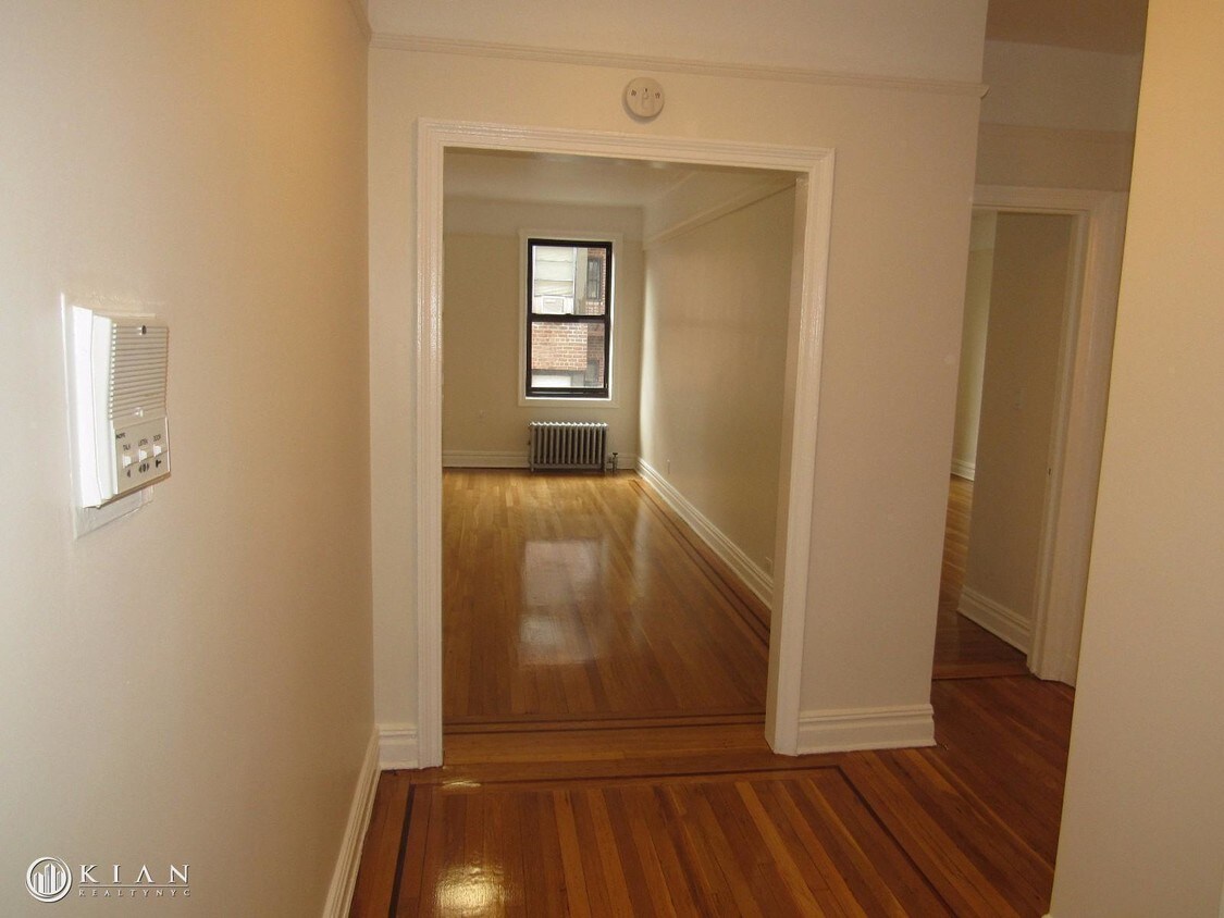 4308 40th St Unit 4F, Sunnyside, NY 11104 Condo for Rent in Sunnyside