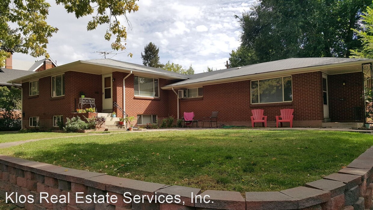 Primary Photo - 686-696 S Ogden St
