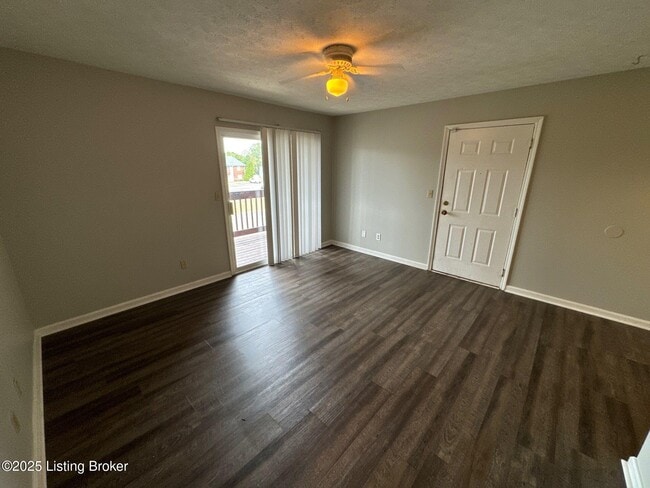 Building Photo - 4109 Blue Lick Ct