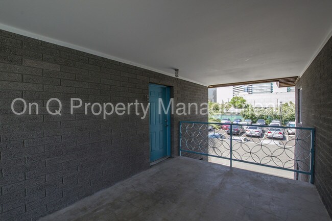 Foto del edificio - Completely REMODELED 1 bed / 1 bath