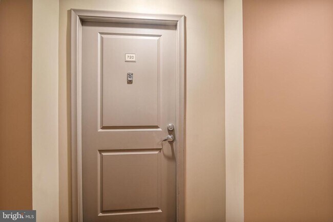 Foto del edificio - 1021 N Garfield St