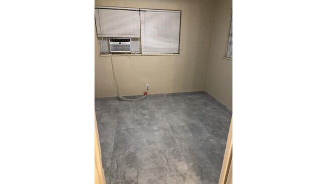 Foto del edificio - 2760 SW 2nd St