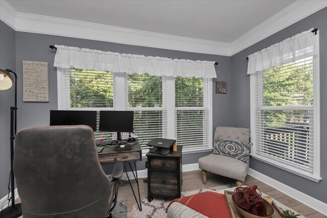 Building Photo - 6529 Bennington Bluff Ct