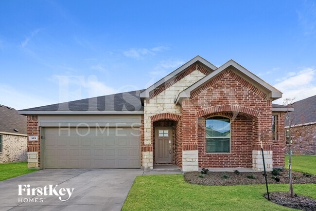 Building Photo - 929 High Noon Dr