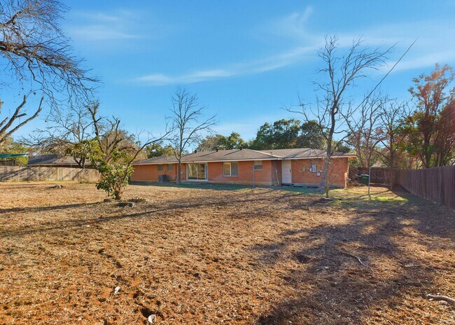 Building Photo - North Central SA