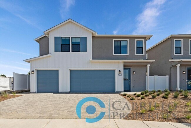 Foto del edificio - Brand New 2bd/3ba Home with Private Yard and Detached 1-Car Garage - $500 off Move In Special